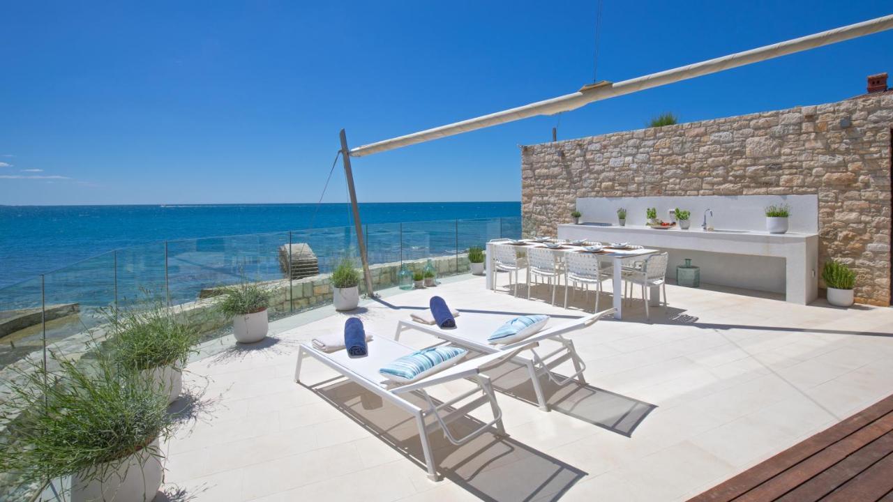 Luxury Sperone Residence Novigrad  ภายนอก รูปภาพ